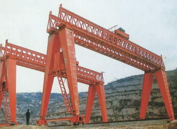 造船门式起重机